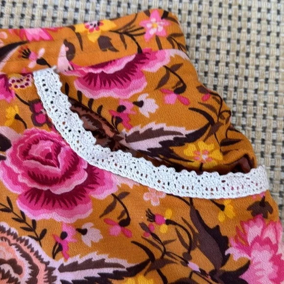 🌸 SPELL 🌸 Babushka Shorts Extra Small Amber - Picture 3 of 9